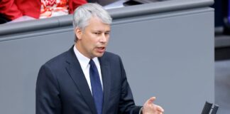 Debatte um Migration: CDU-Politiker Bilger über „Stadtbild“ – Vollverschleierte Frauen passen nicht zu Deutschland