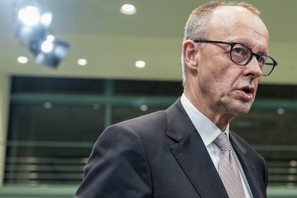 Bundeskanzler Friedrich Merz (70, CDU) soll seinem Umweltminister widersprochen haben.