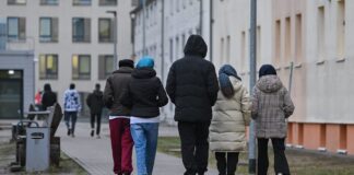 Die große Deutschland-Übersicht: Tausende Flüchtlinge sind einfach verschwunden! | Politik